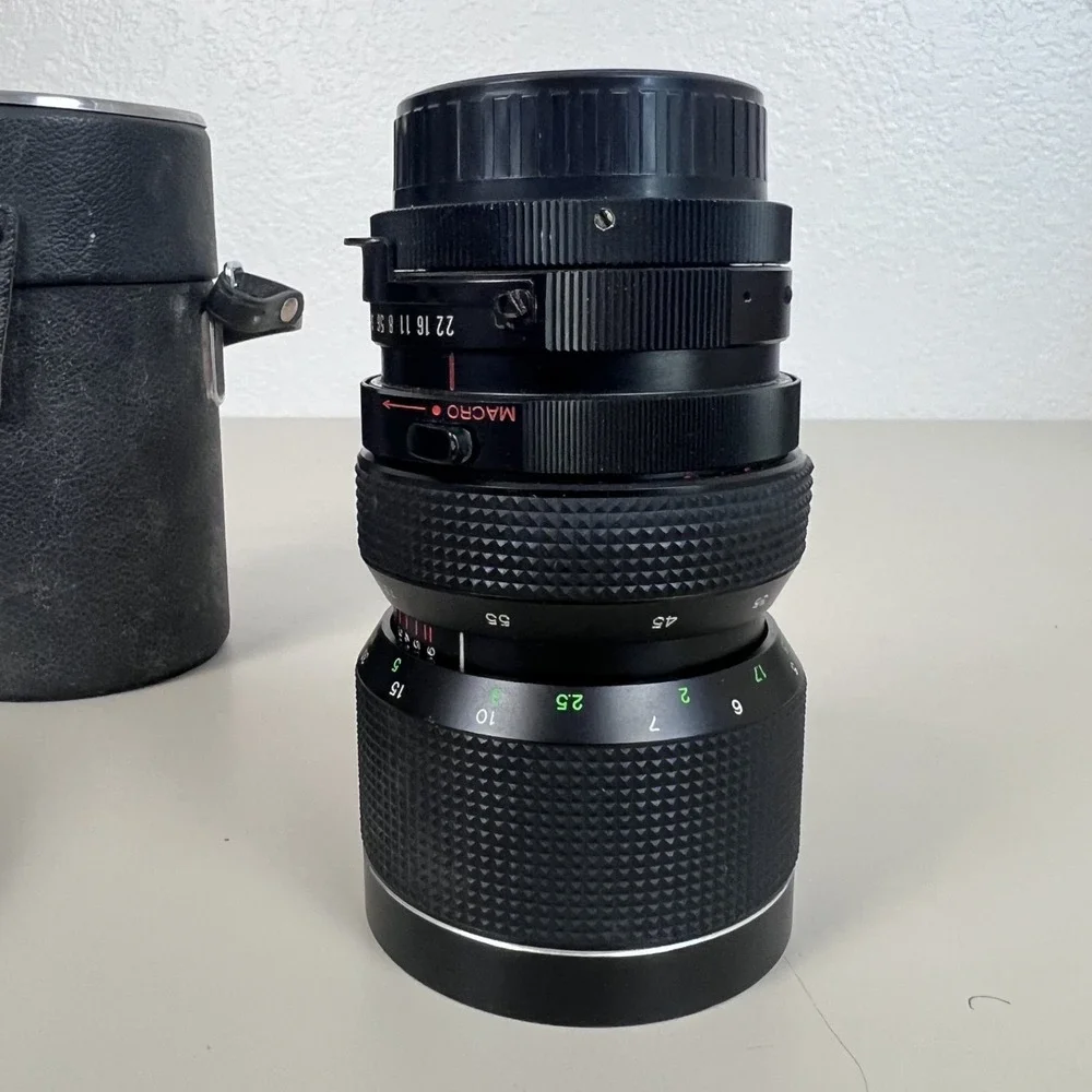 Vintage Sun Zoom Macro 38-90mm 407475 Camera Lens Japan UNTESTED